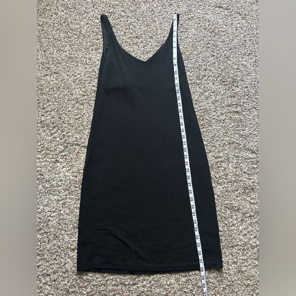 Ralph Lauren Womens Classic Black V-Neck Sleeveless Dress 100% Rayon Size Medium - Picture 8 of 8